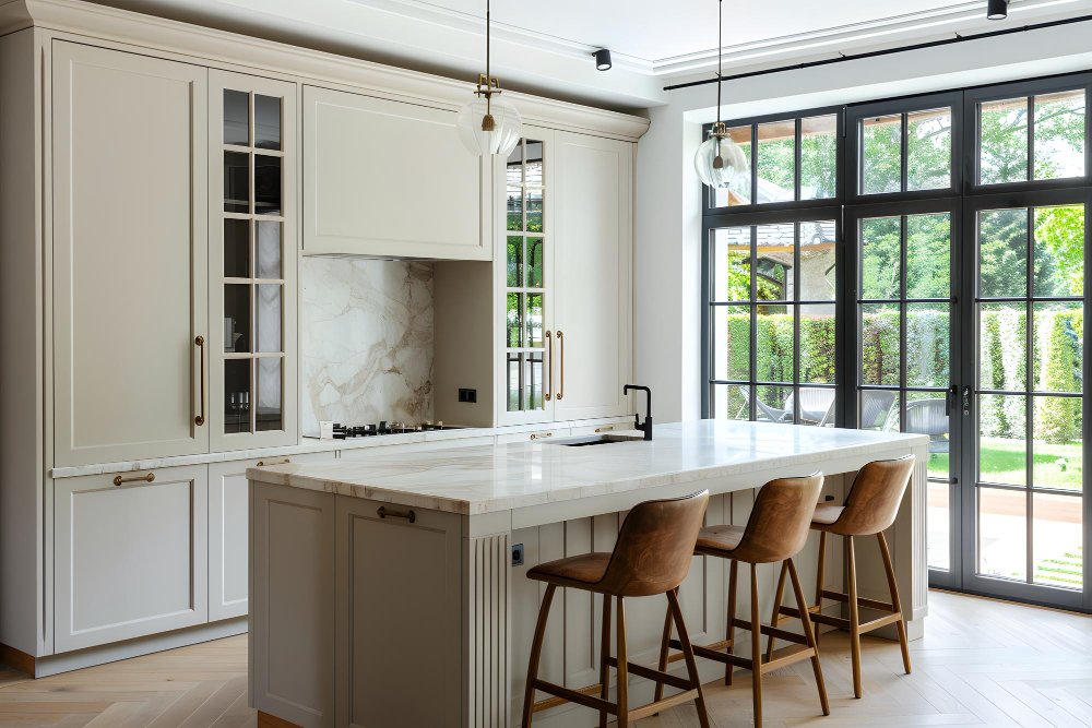 Cabinet Restoration Contractor in Careywood ID